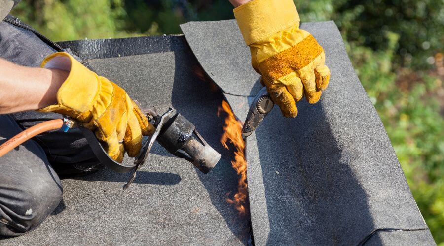 Professional flood damage restoration services in Sigurd, UT